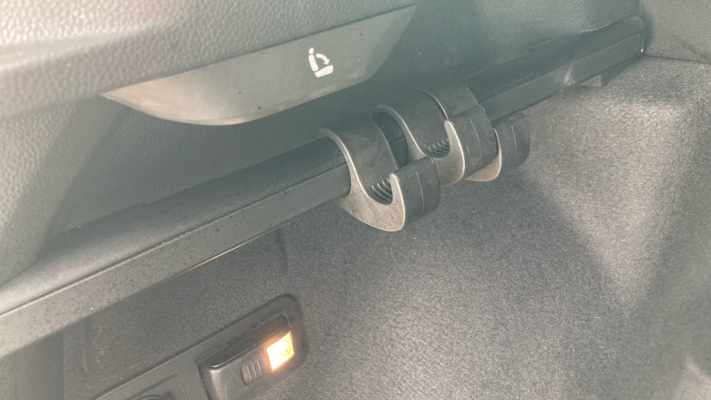 Skoda Karoq 1.6 TDI SE 5dr DSG Diesel Estate
